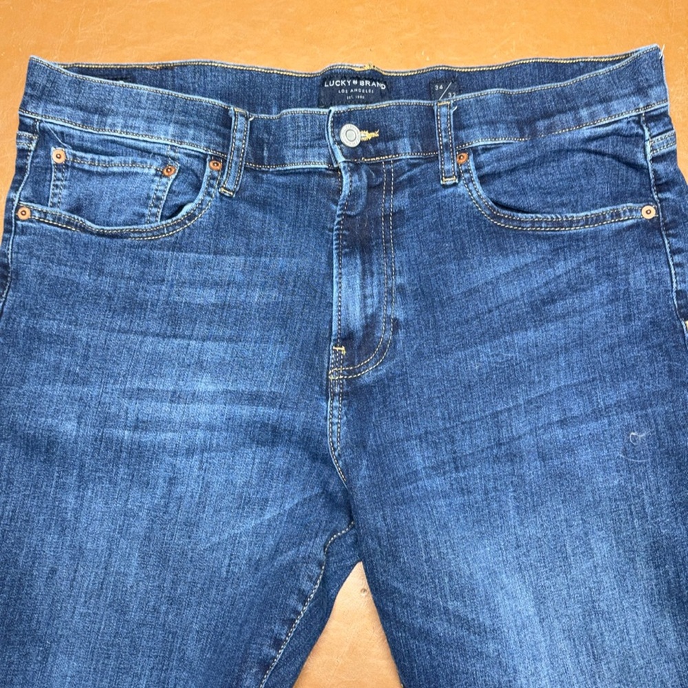 Lucky brand 412 athletic fit 34 x 32